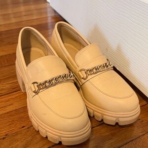 JustFab Cream Chain-Accent Lug Sole Loafers